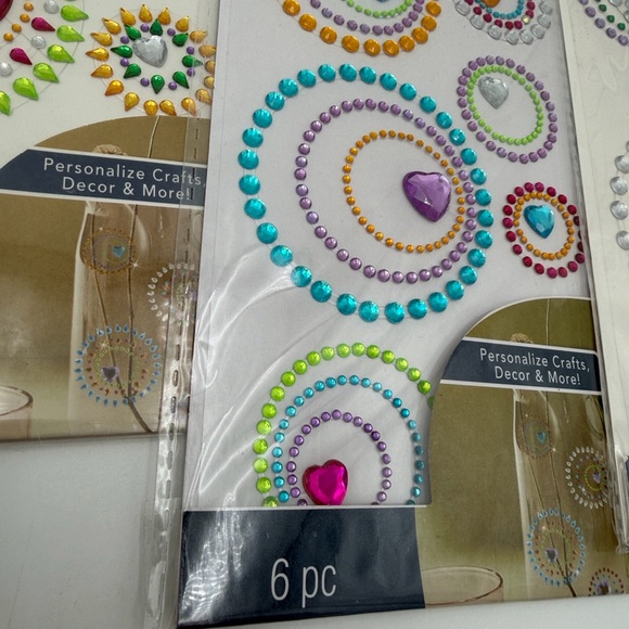 Crafting Supplies Set with Tools and Stickers - Picture 9 of 9